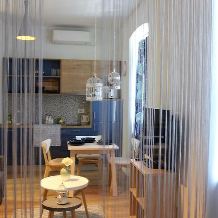 Cozy Apartment In Center Of غييكا المظهر الخارجي الصورة
