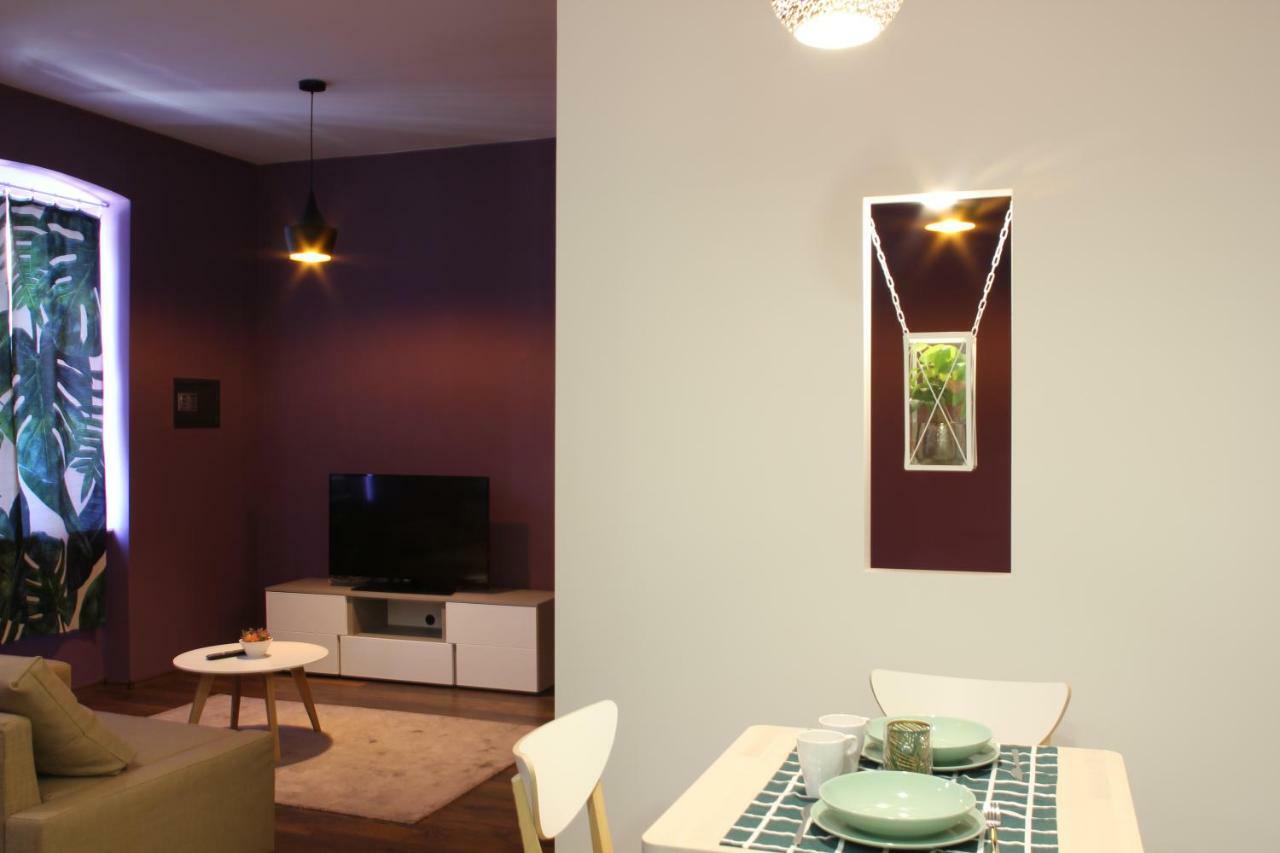 Cozy Apartment In Center Of غييكا المظهر الخارجي الصورة