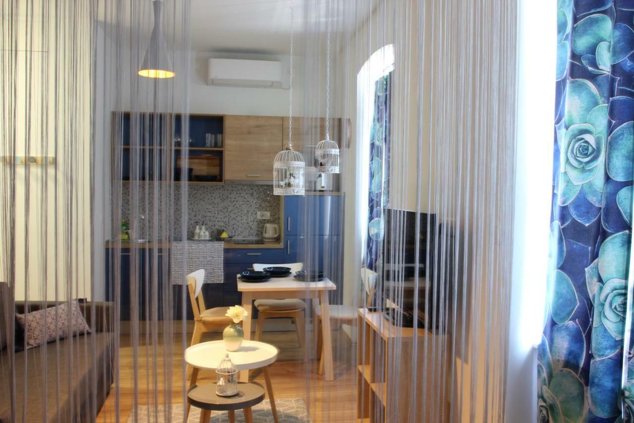 Cozy Apartment In Center Of غييكا المظهر الخارجي الصورة