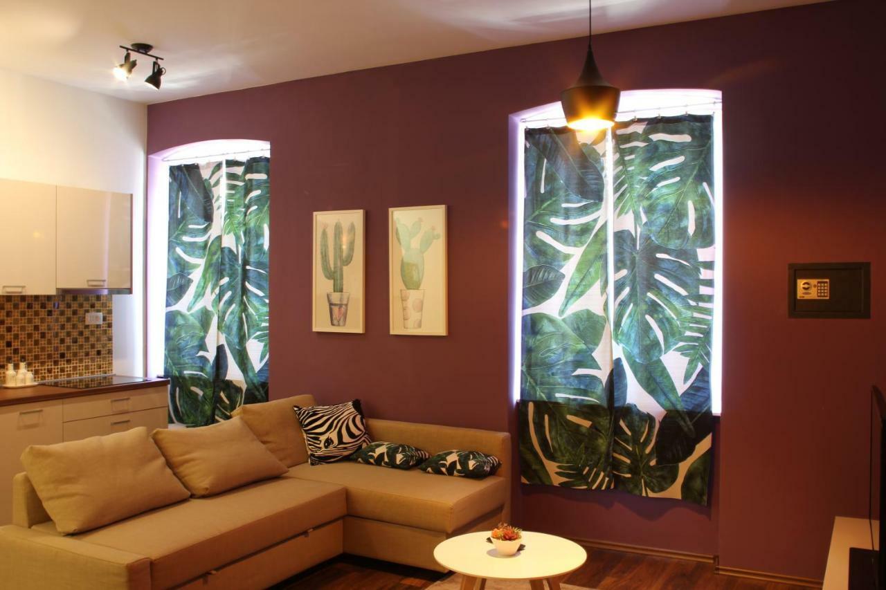Cozy Apartment In Center Of غييكا المظهر الخارجي الصورة