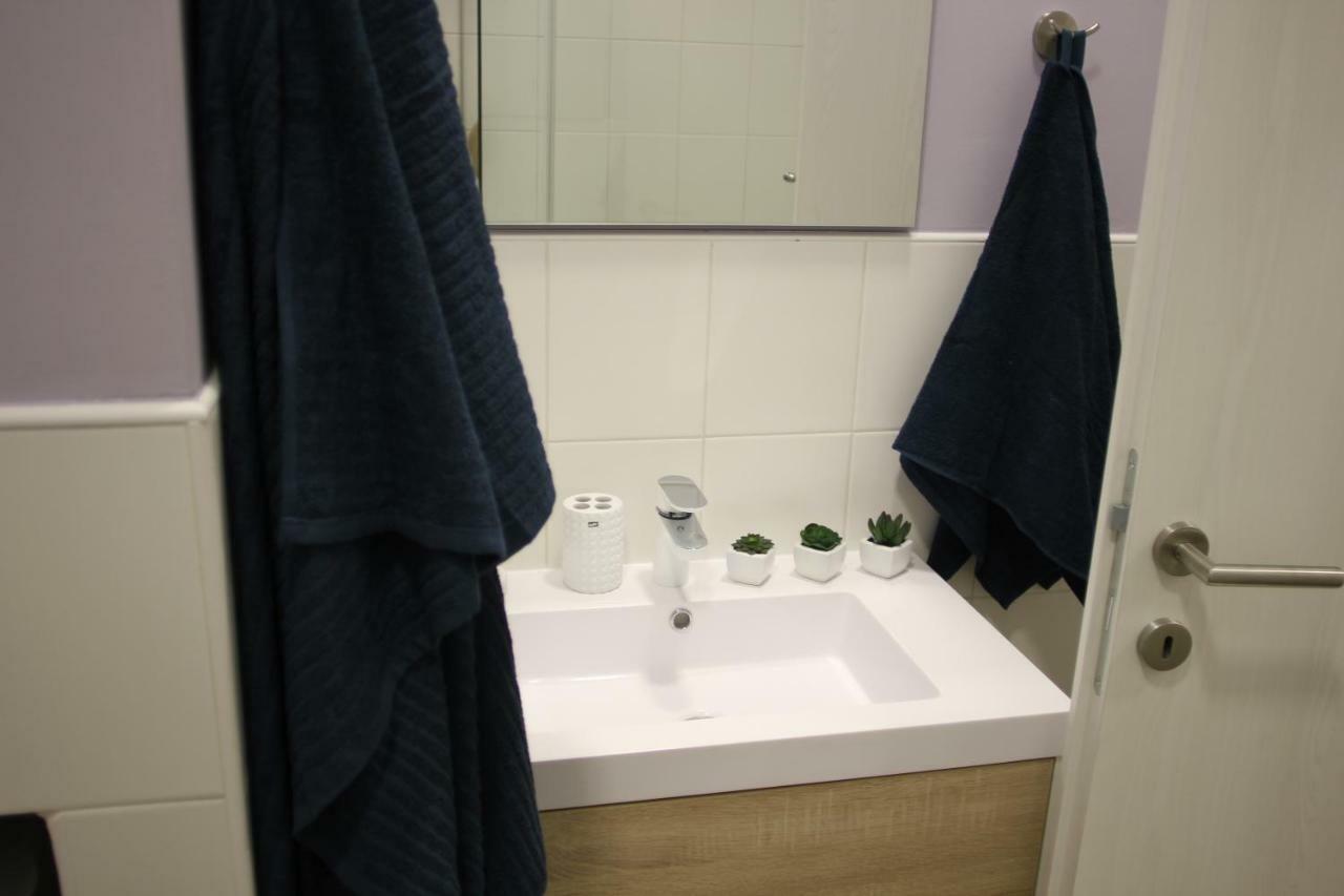Cozy Apartment In Center Of غييكا المظهر الخارجي الصورة