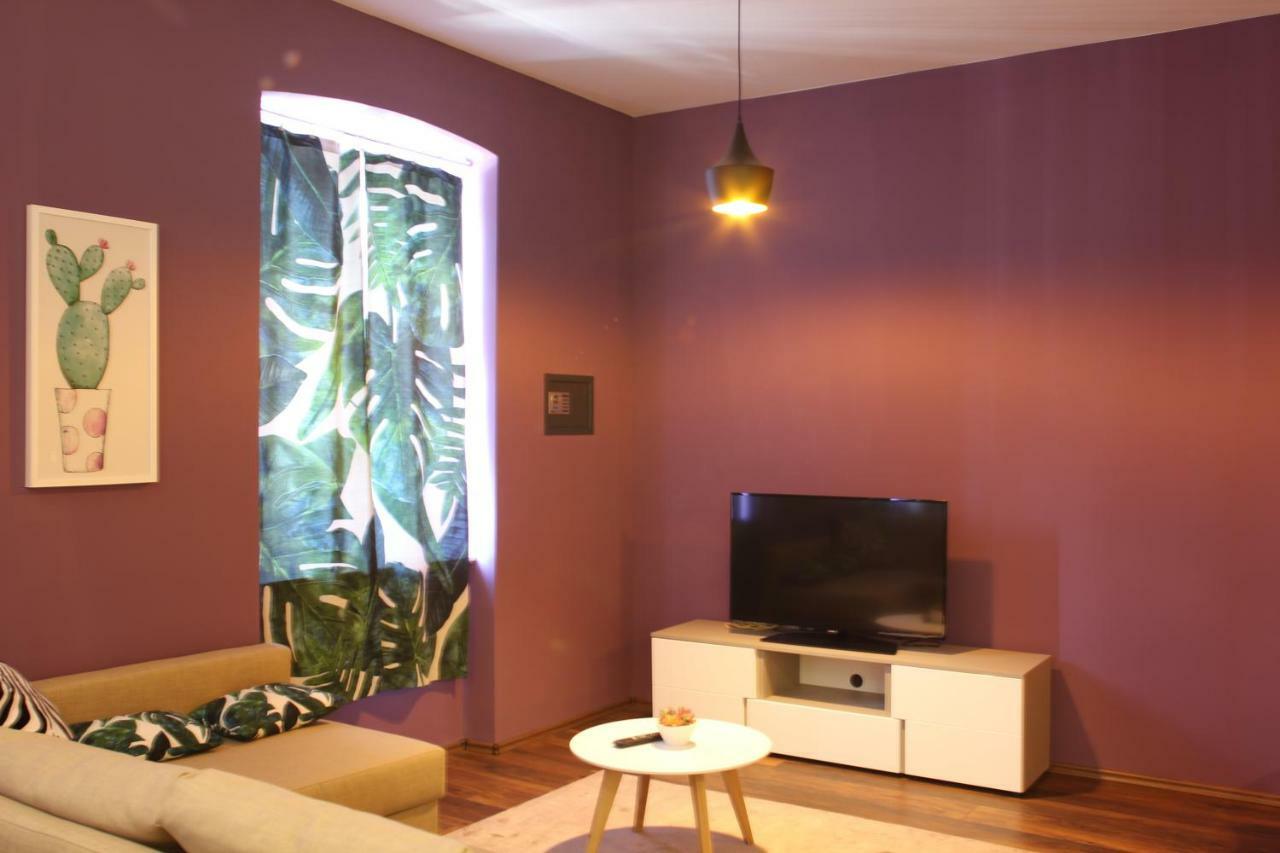 Cozy Apartment In Center Of غييكا المظهر الخارجي الصورة